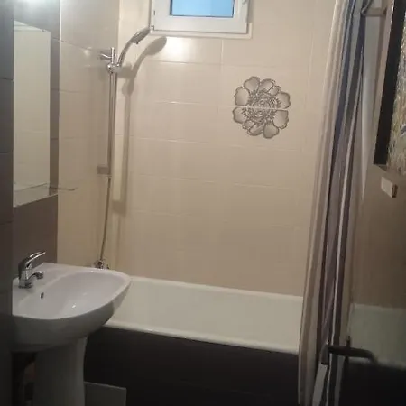 Dr. Taberei, 2 Rooms, 2-4 Guests